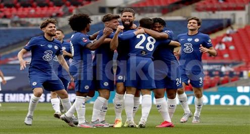 طوفان تشيلسي يجتاح يونايتد ويدشن ديربي لندني في نهائي كأس الاتحاد (فيديو)